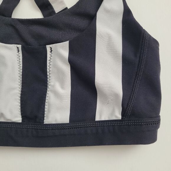 LULULEMON racerback sports bra - Picture 2 of 5